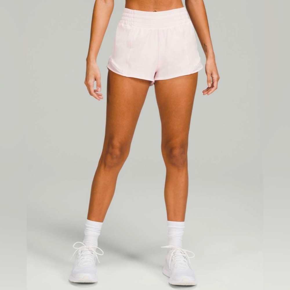 Lululemon Hotty Hot High-Rise Lined Short 2.5"